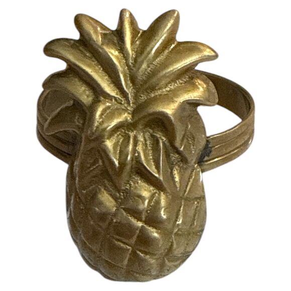 Vintage Brass Pineapple Napkin Rings - Set of 6 - Tropical Coastal Decor - Picture 3 of 7